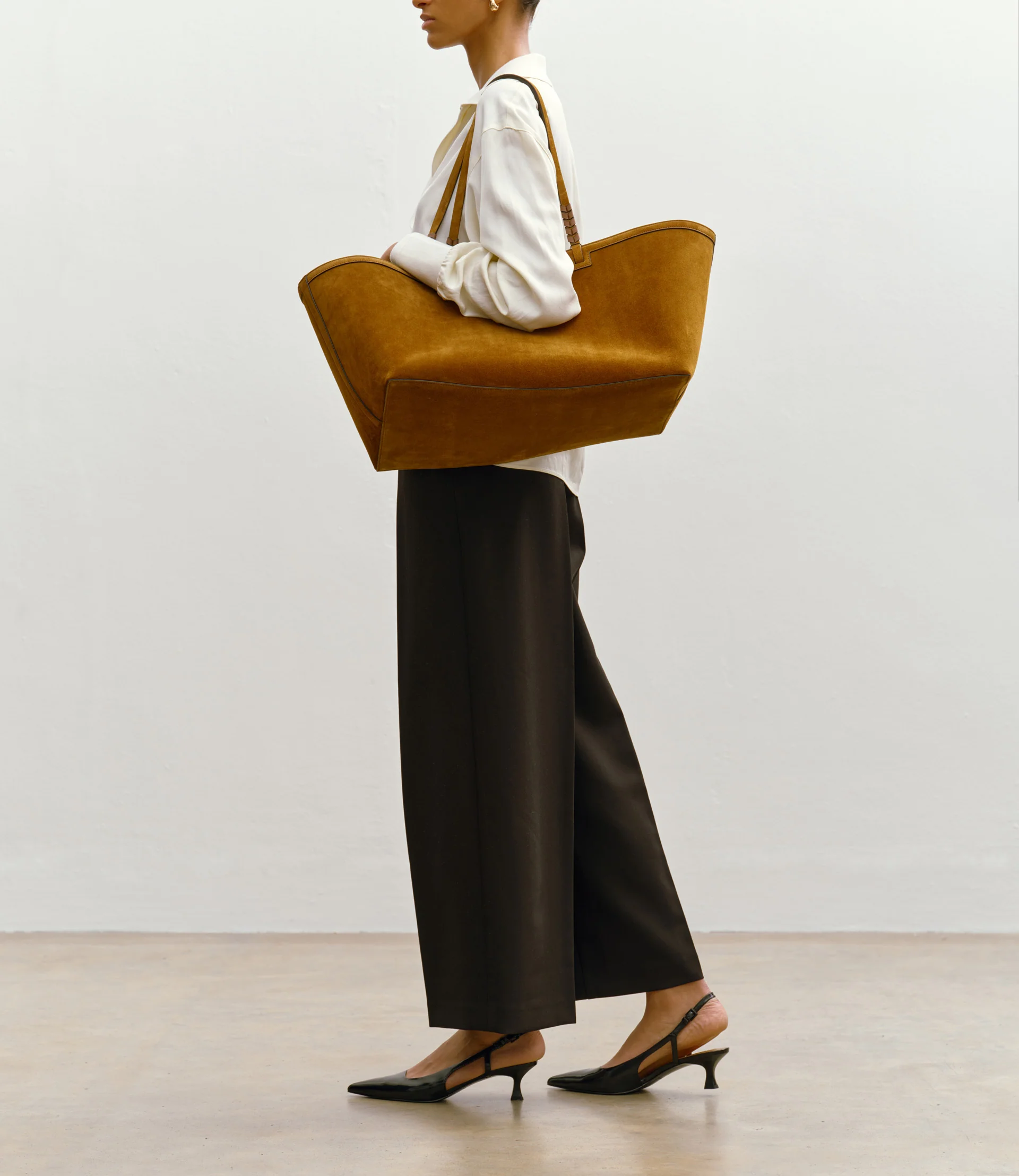 Cala 42 Suede Marrakech - Image 2