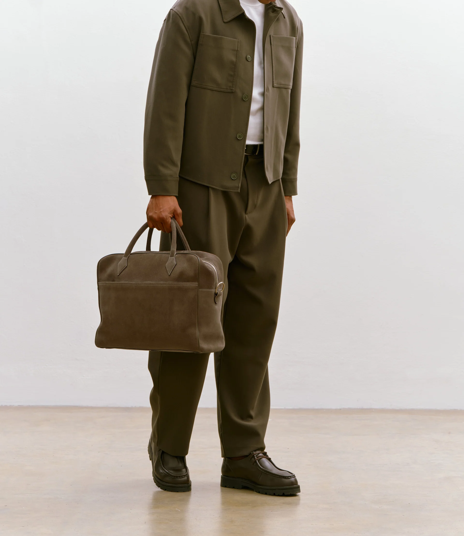 Closer All Day Suede Khaki - Image 5