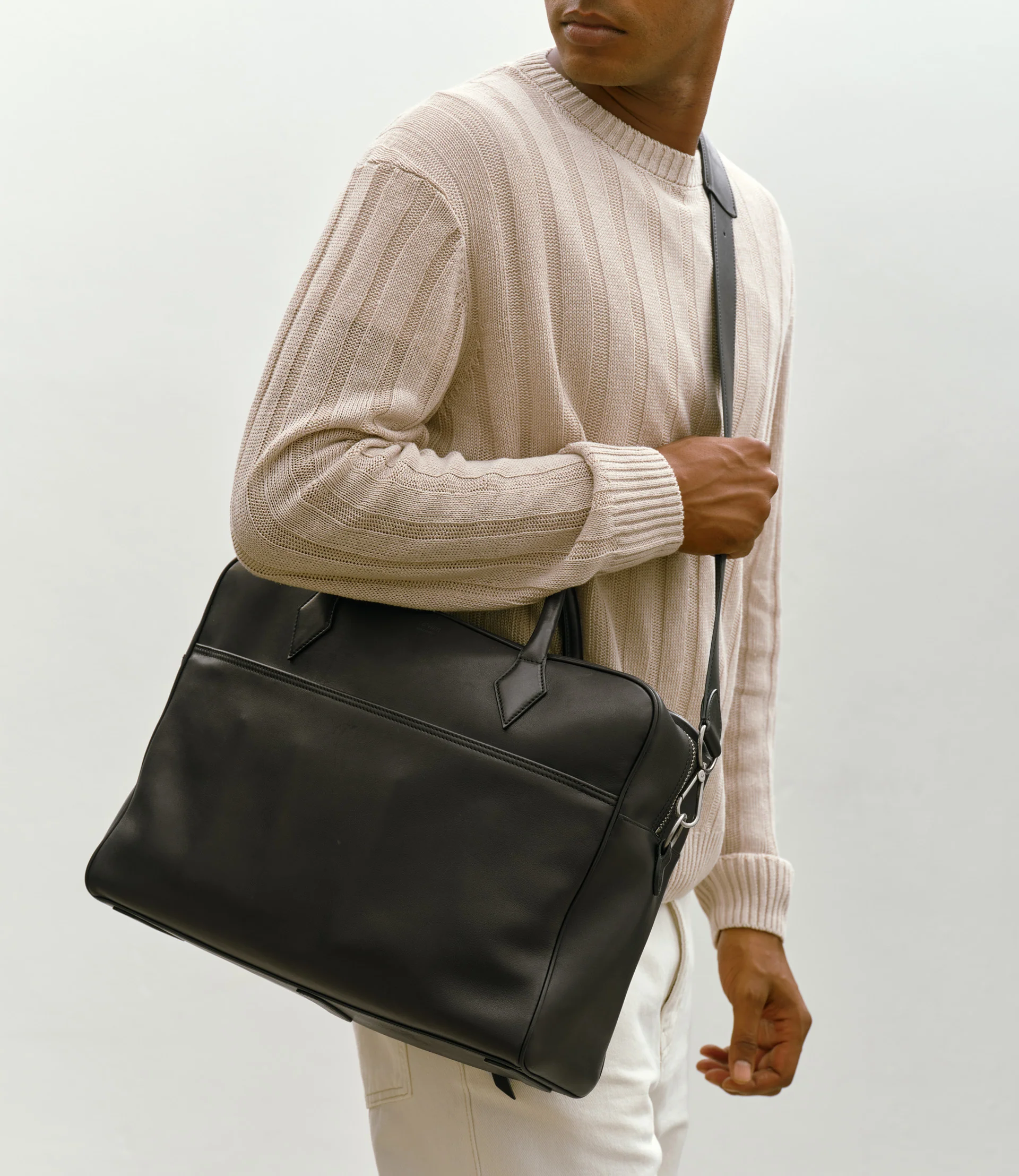 Closer All Day Supple Calfskin Black - Image 2