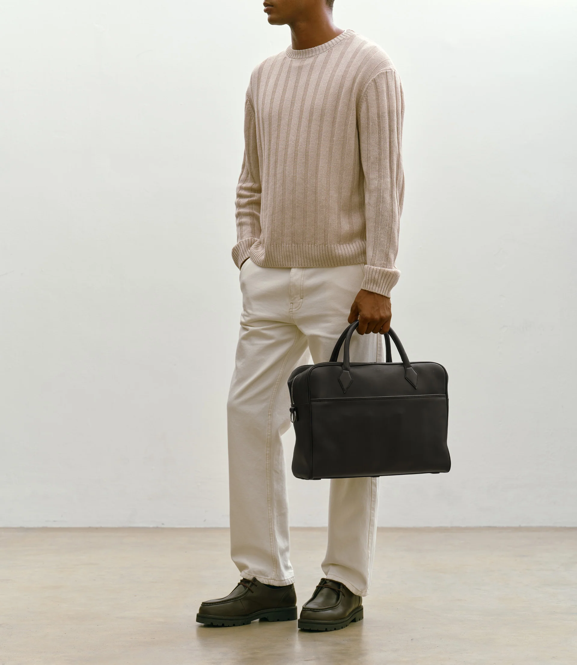Closer All Day Supple Calfskin Black - Image 5