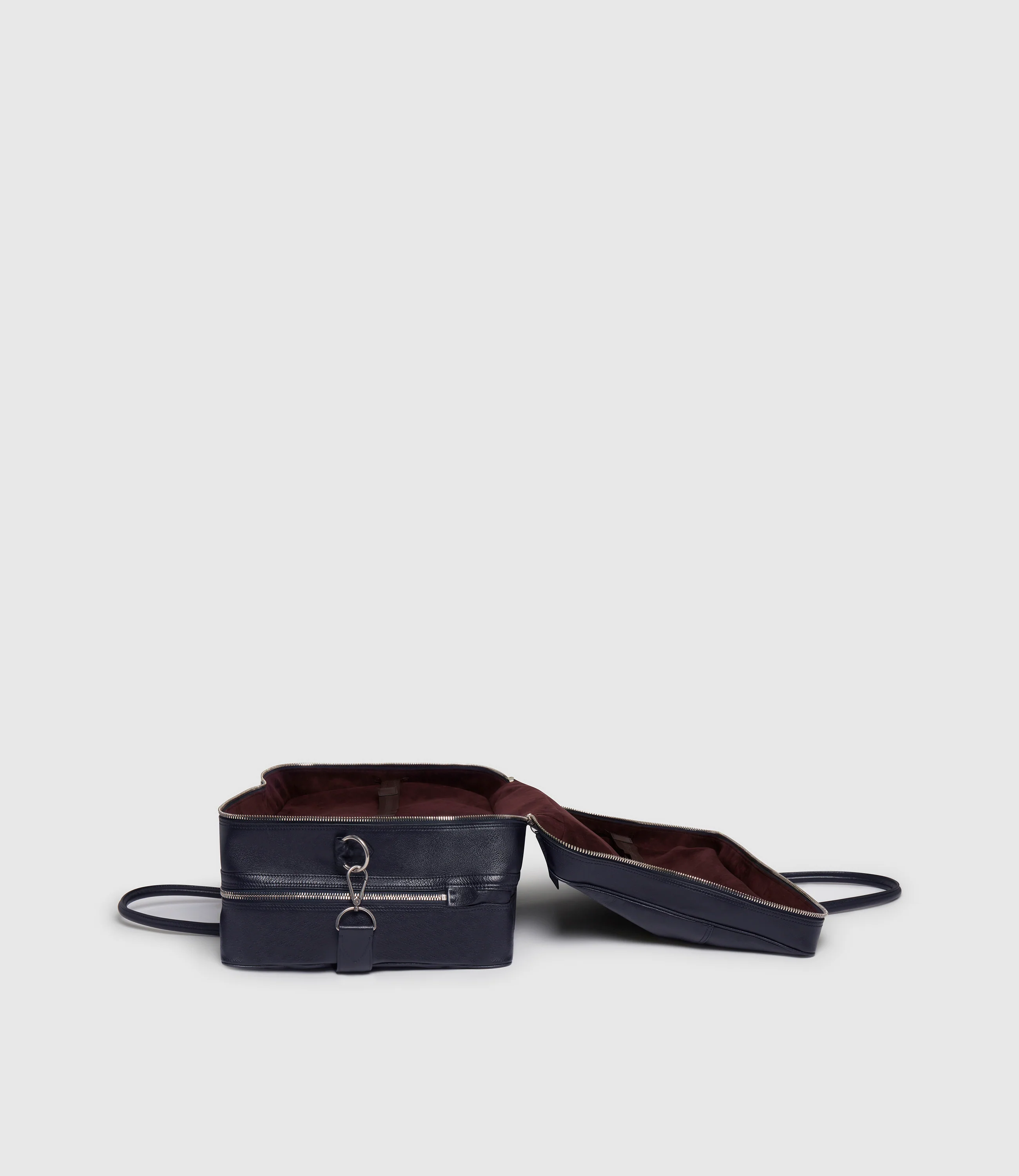 Closer Weekend Bag Buffalo Deep Navy - Image 3