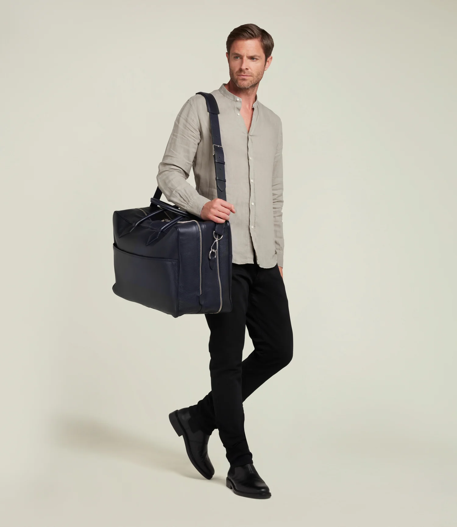 Closer Weekend Bag Buffalo Deep Navy - Image 5
