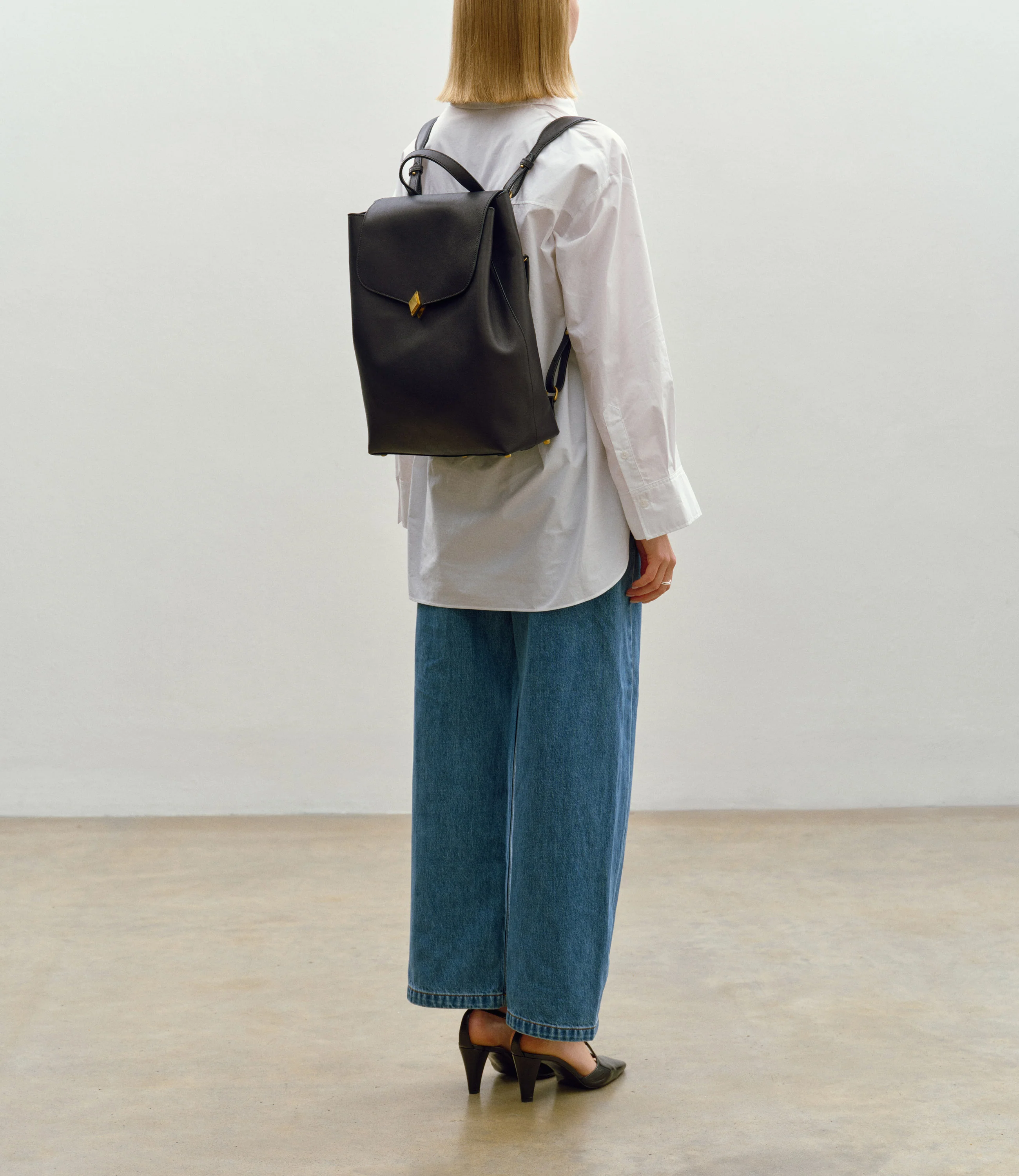 Edge Backpack Supple Calfskin Black - Image 2