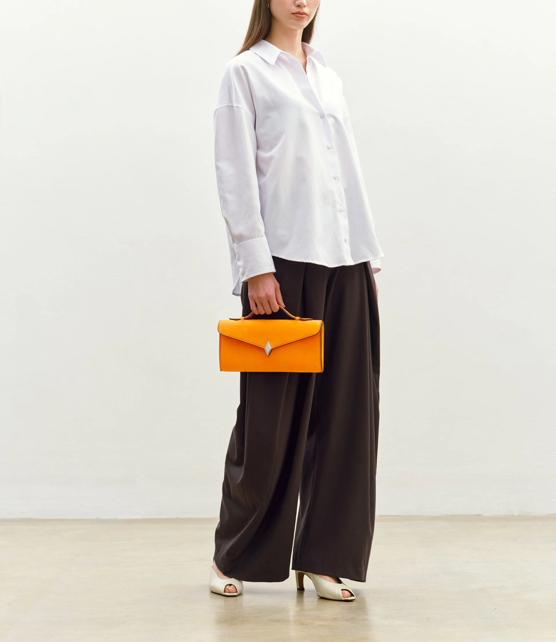 Edge Clutch Nubuck Tangerine - Image 4