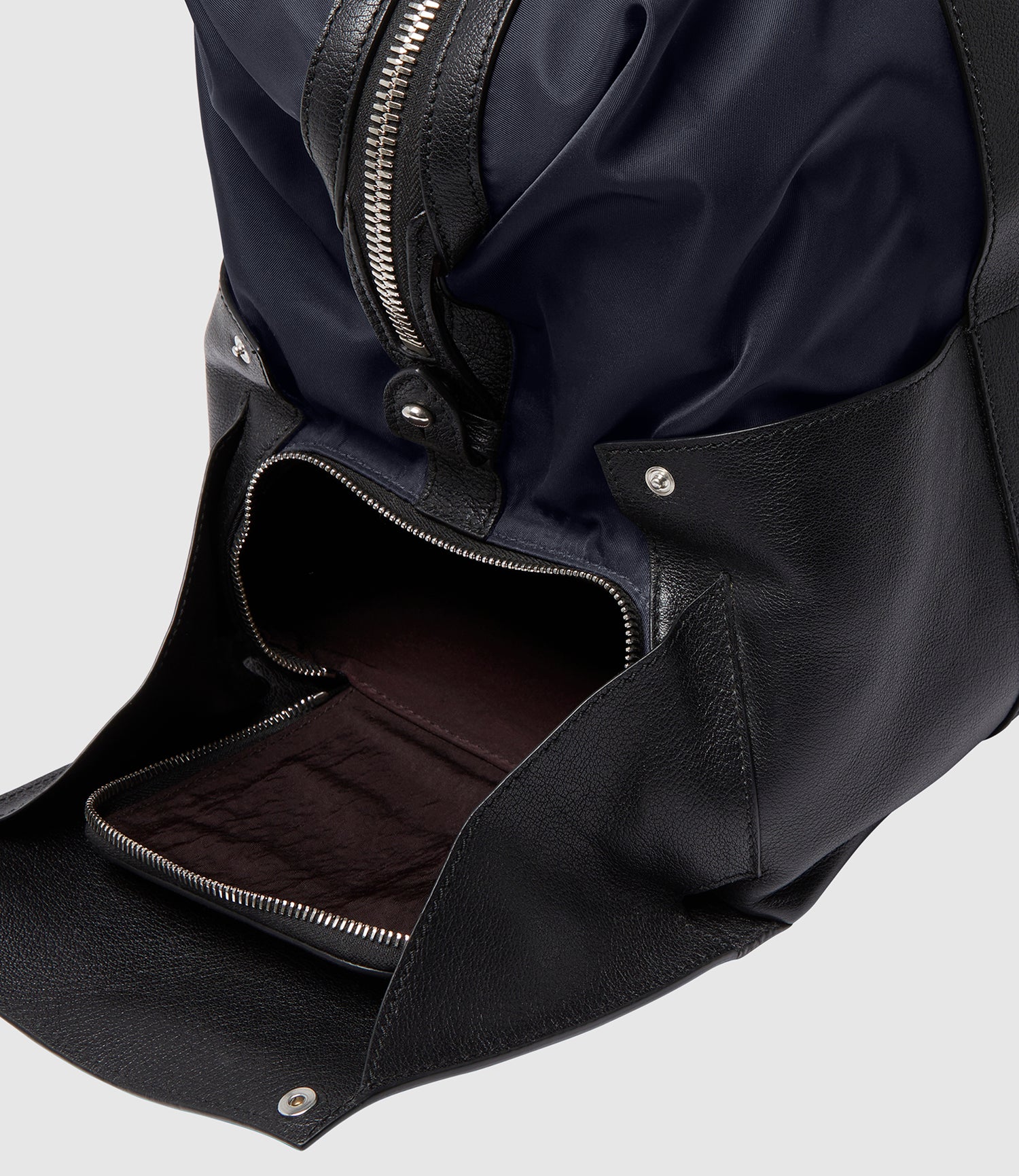 Heist Duffle Nylon Navy - Image 5