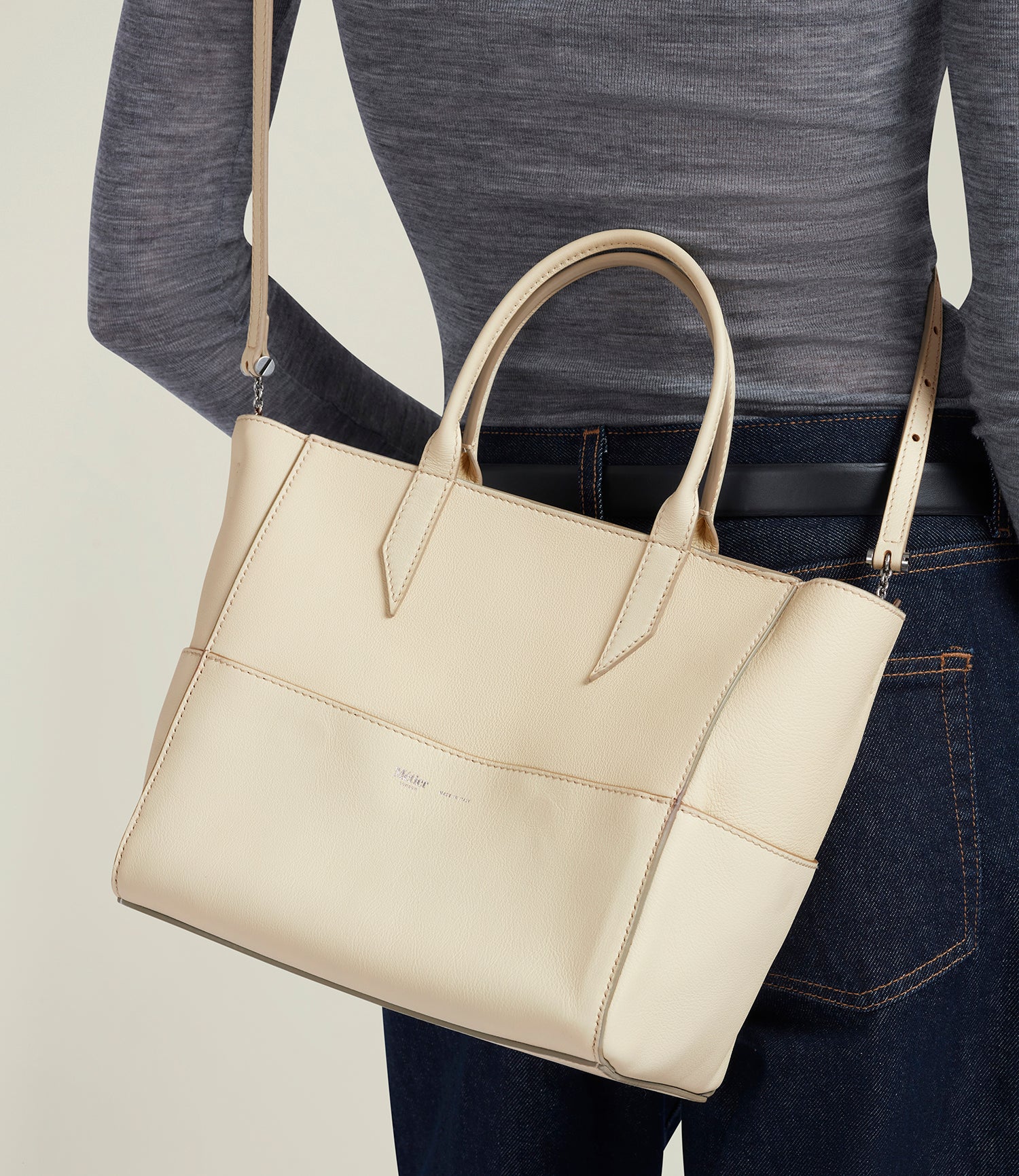 Incognito Cross Body Cabas Smooth Calfskin White Sand - Image 6