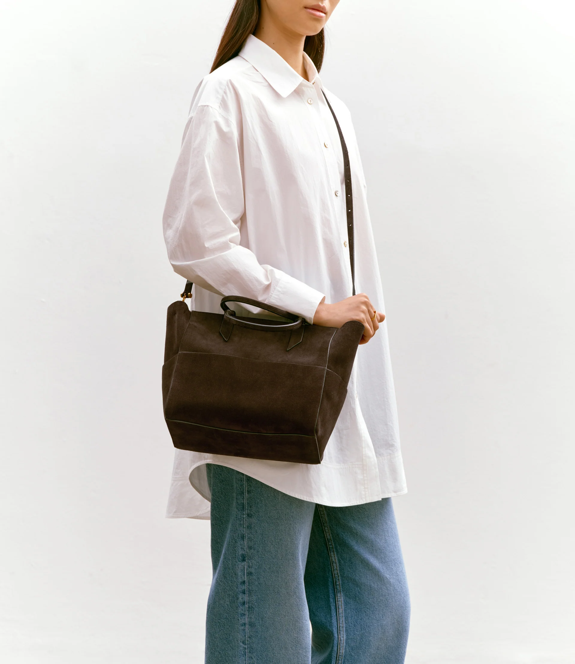 Incognito Crossbody Suede Chocolate - Image 5