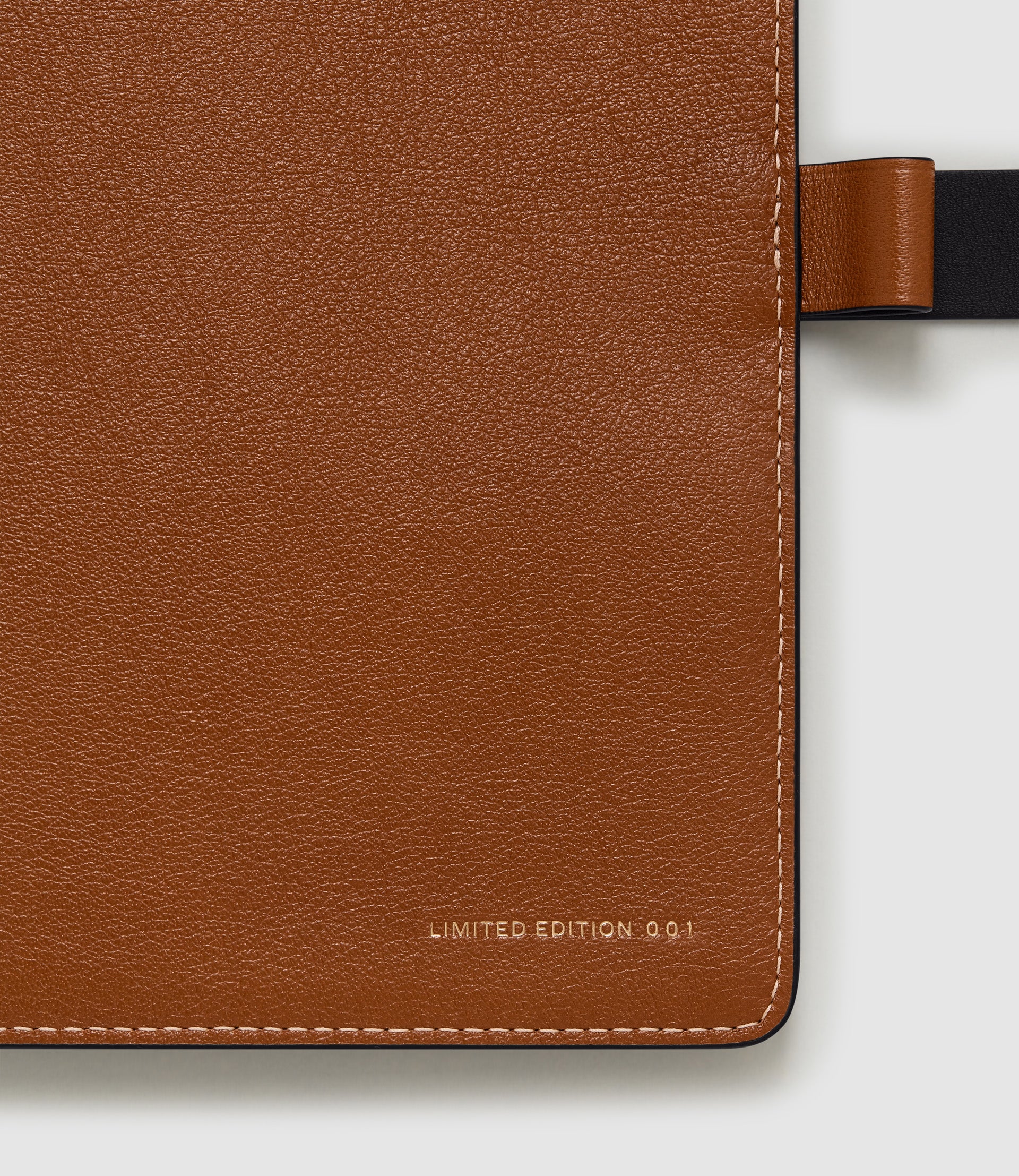 Limited Edition: A5 Notebook Cover Buffalo Black with Cognac - Image 3
