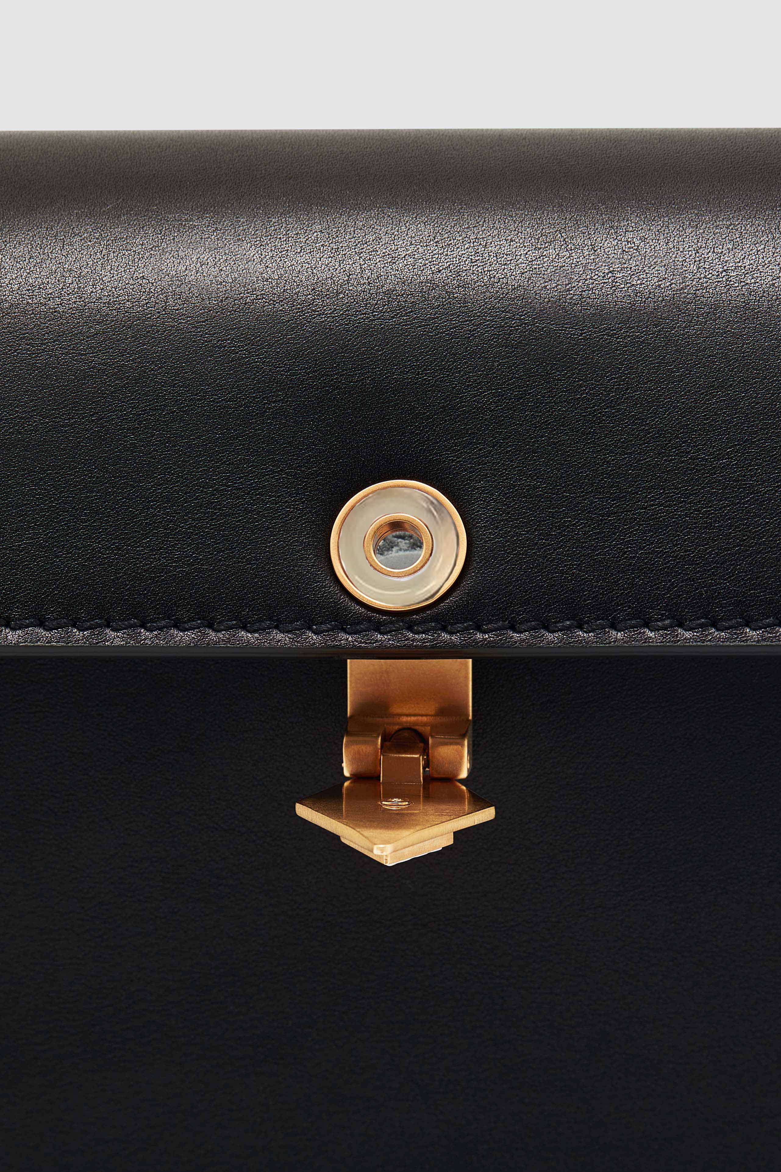 Limited Edition: Parallel 22 Atelier Calfskin Black - Image 3