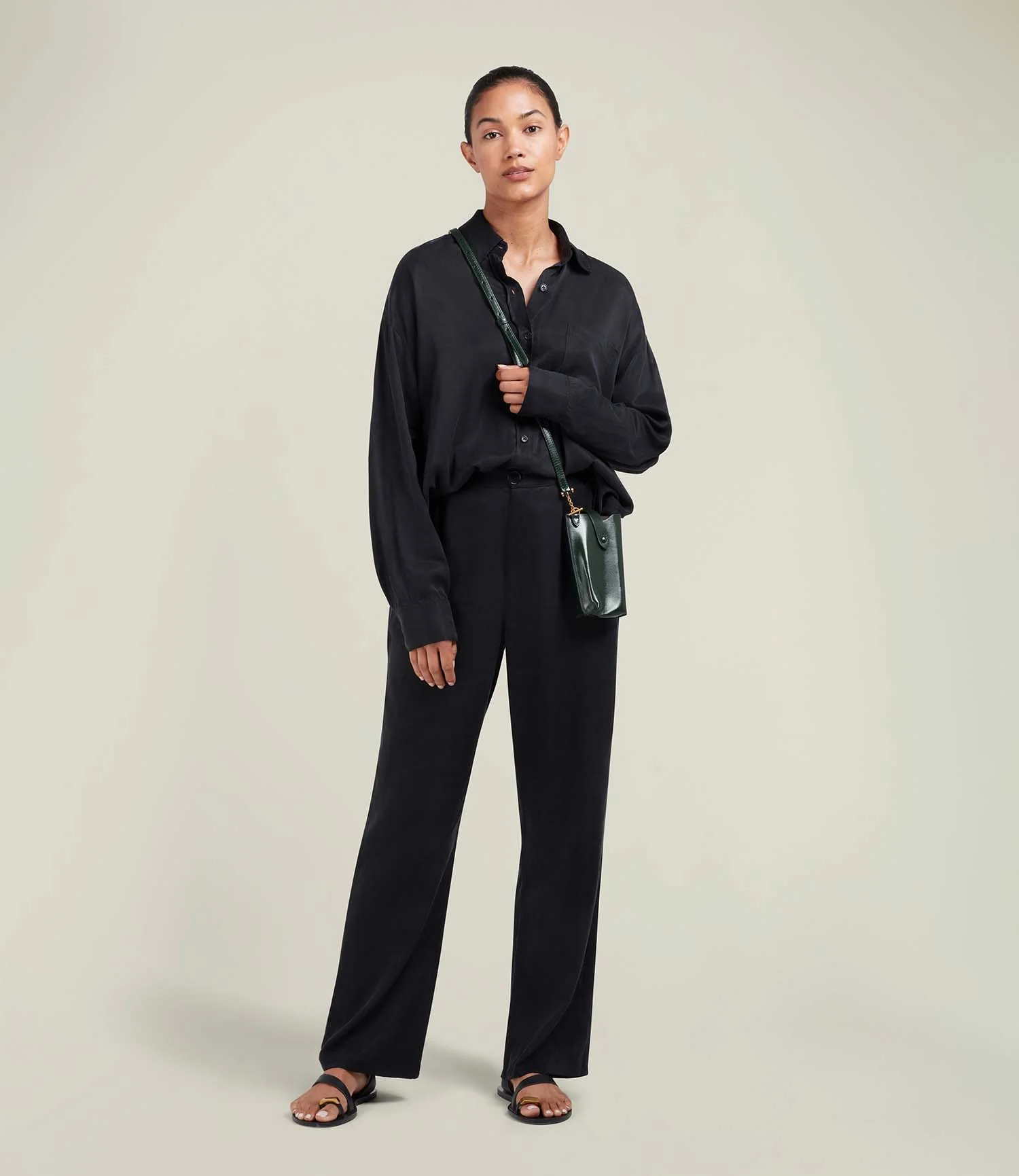 Minimalist Double Glossy Calfskin Forest Green - Image 4