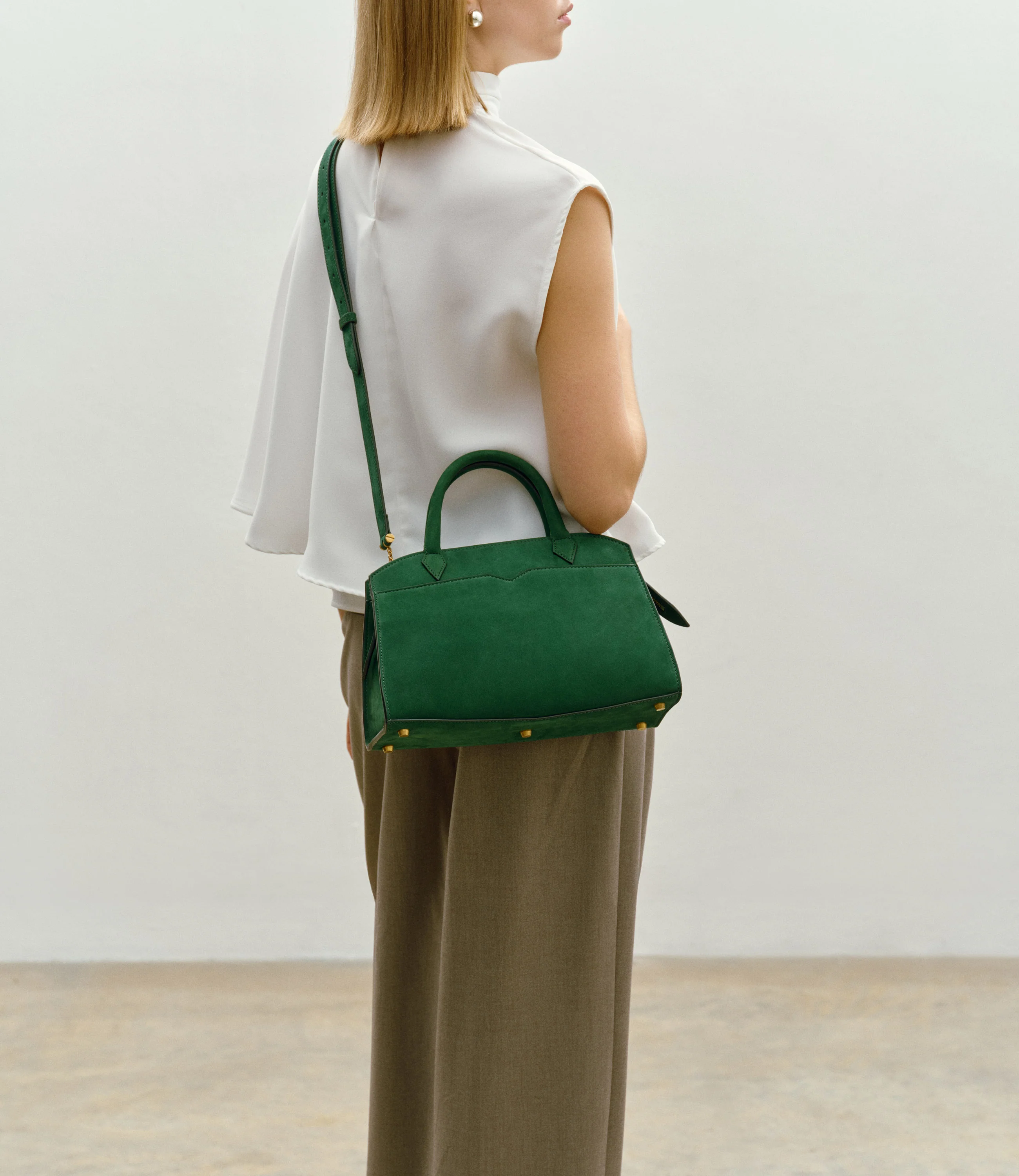 Pendulum 30 Nubuck Bright Emerald - Image 2