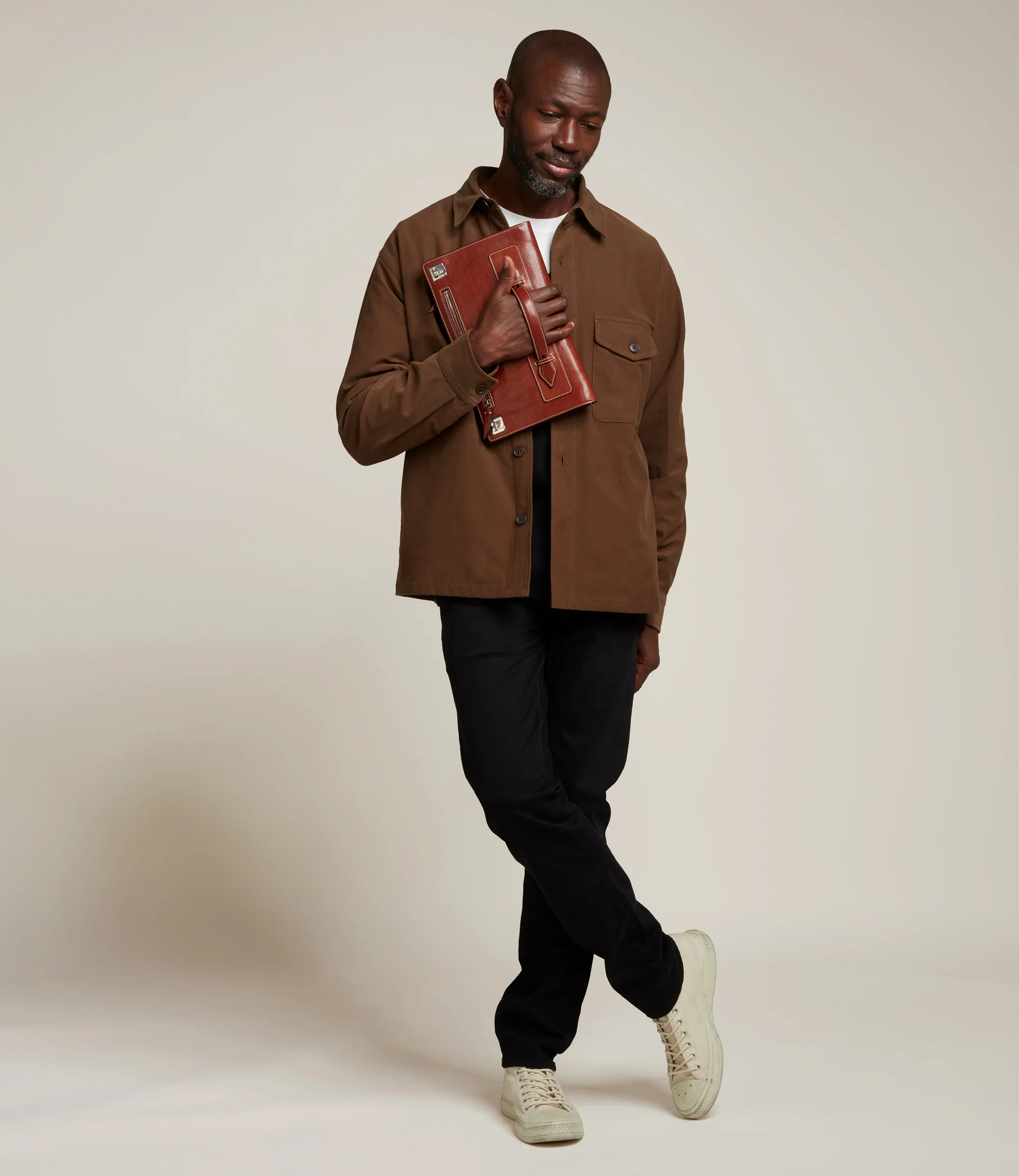 Runaway I Essentials 70s Calfskin Tobacco - Image 4