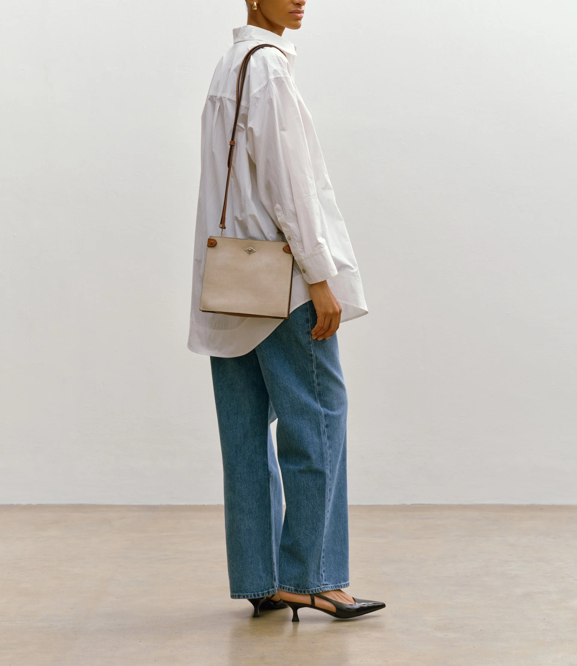 Stowaway Crossbody Natural Linen with Cognac Silver Hardware - Image 2