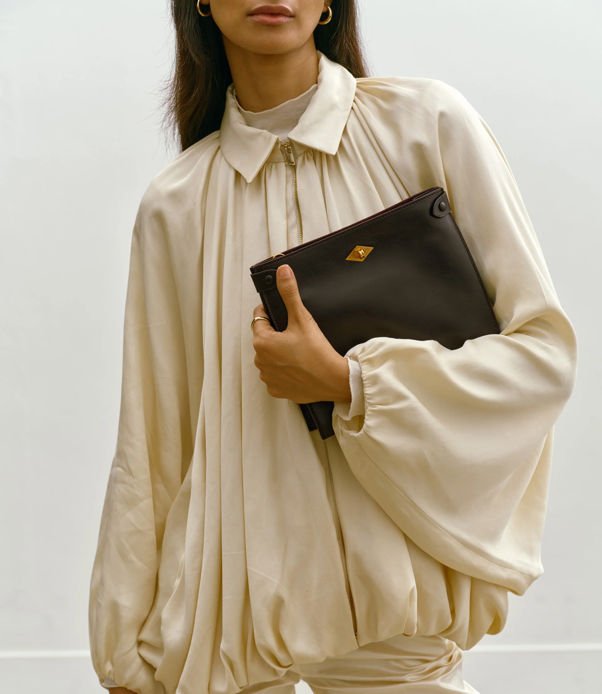 Stowaway Crossbody Elvis Cacao - Image 5
