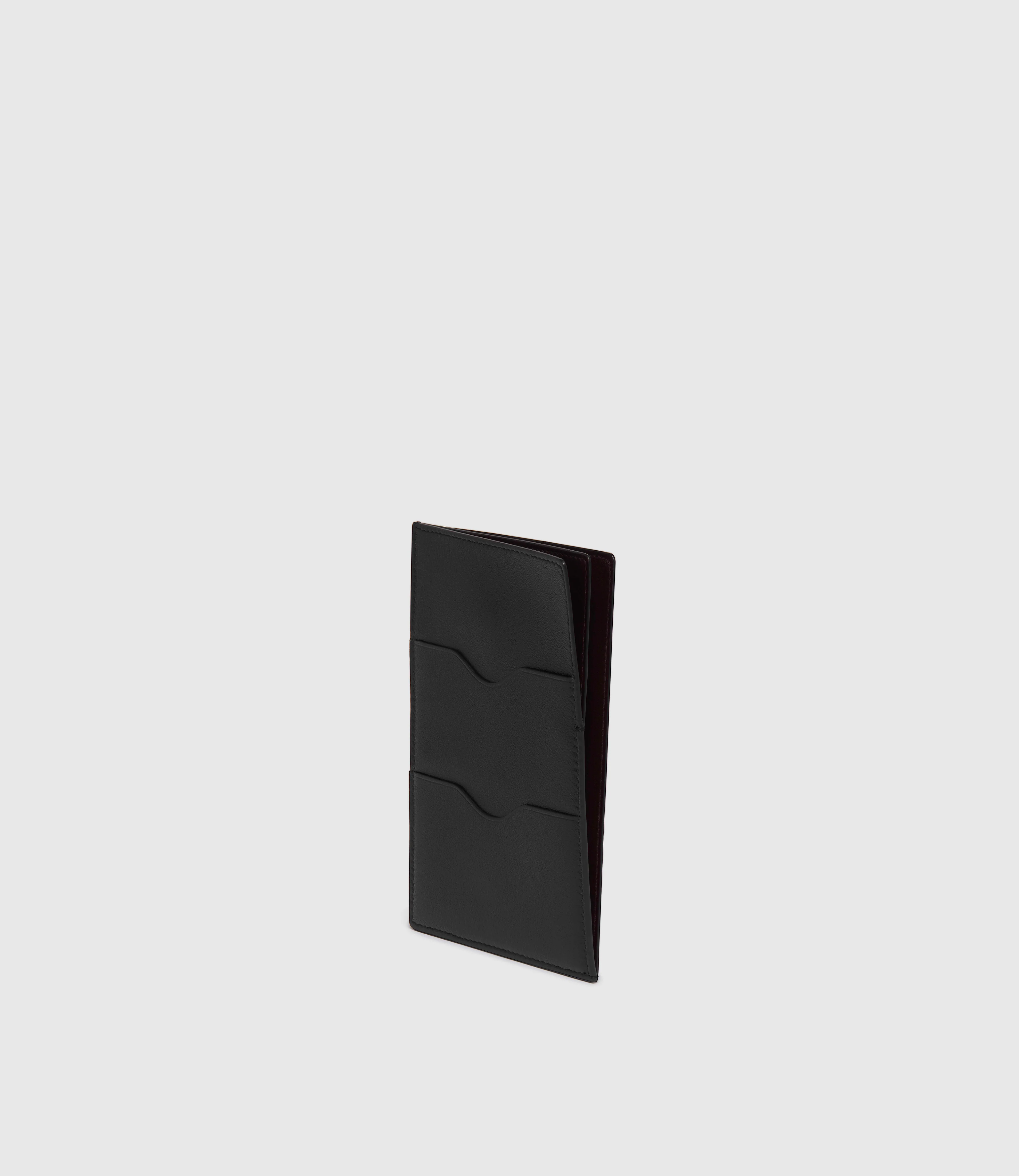 Thin Travel Wallet Buffalo Black - Image 2