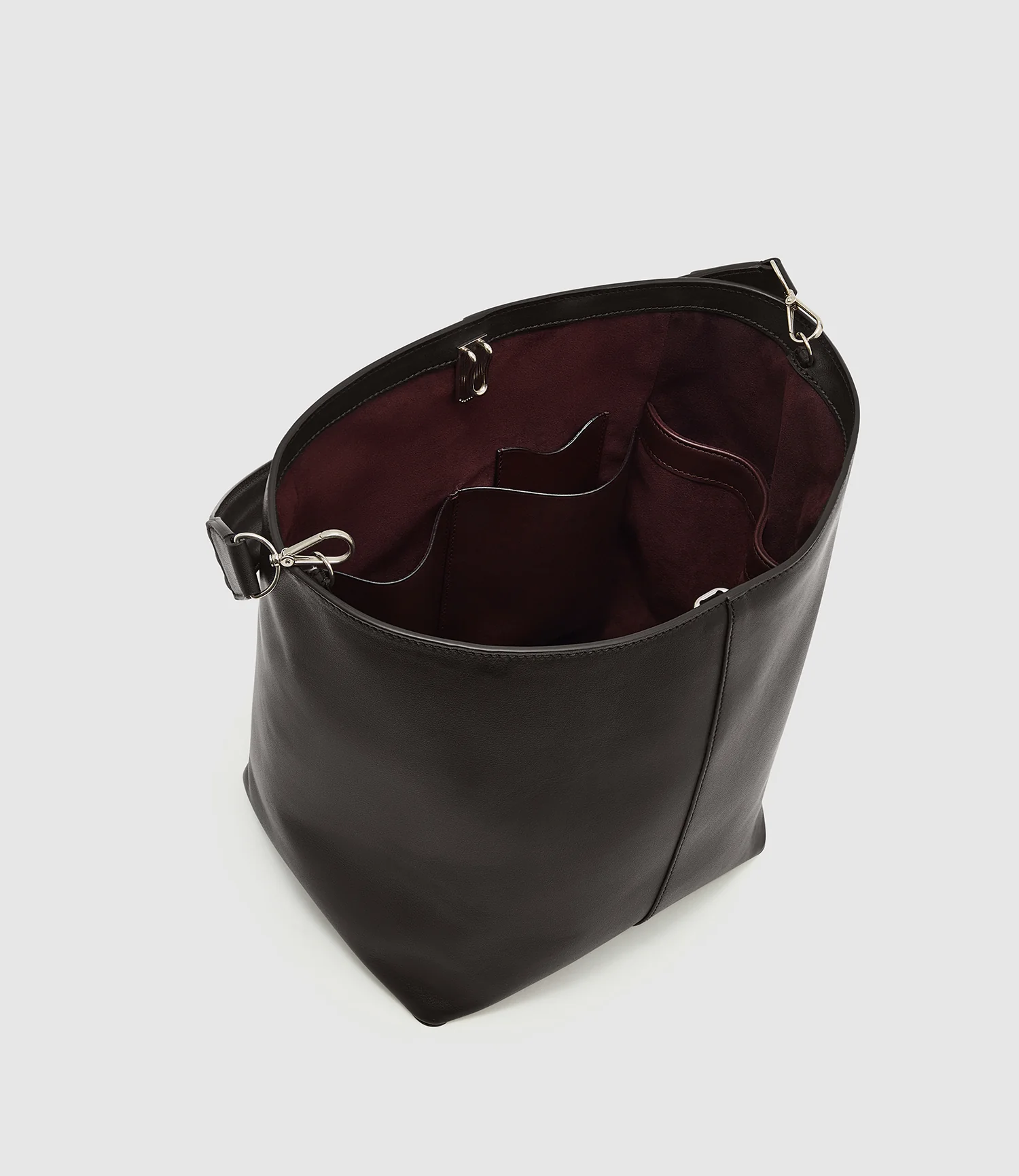 Twist 22 Supple Calfskin Black - Image 3