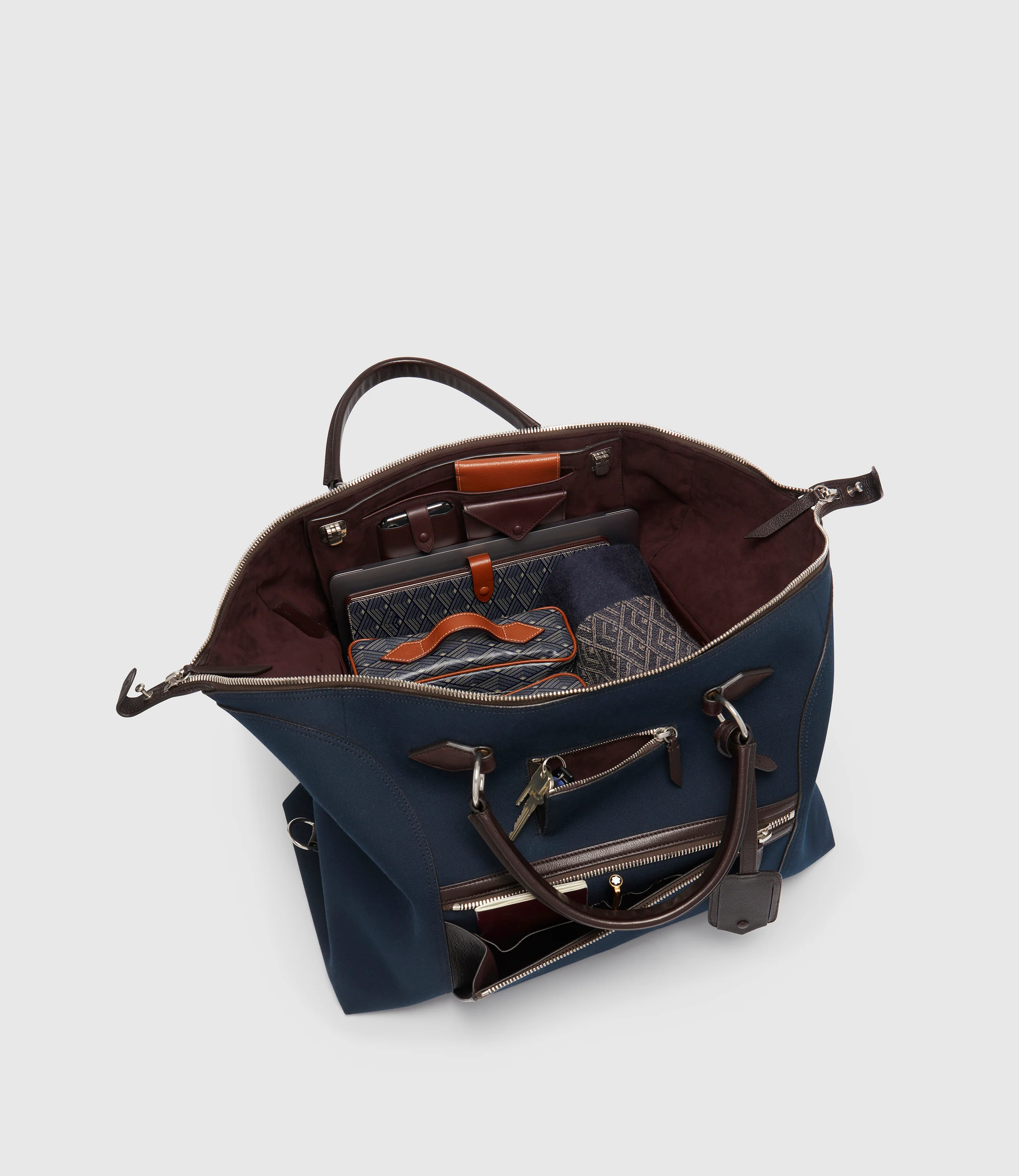 Vagabond Duffle Sustainable Cotton Navy - Image 3