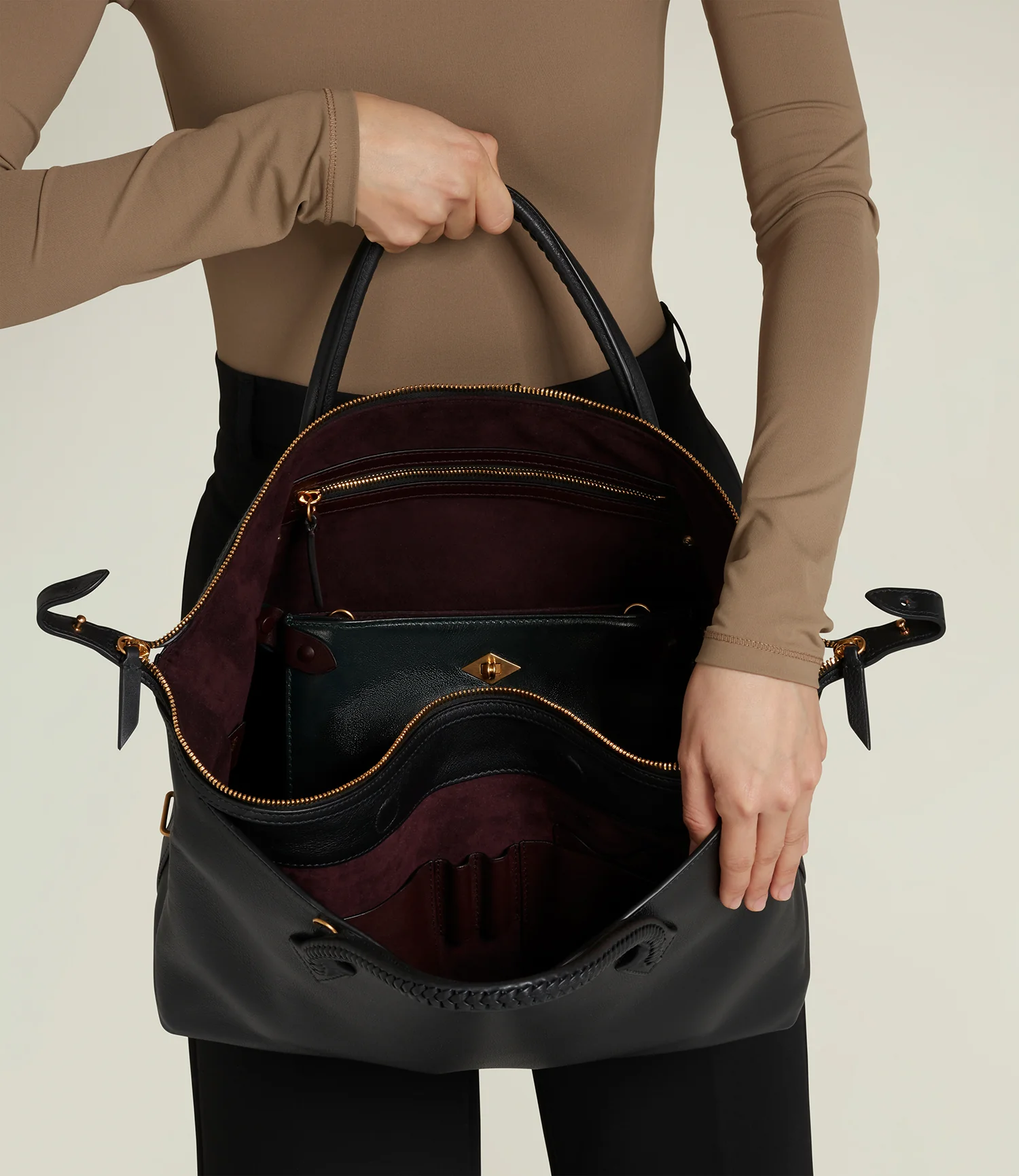 Vérité City Smooth Calfskin Black - Image 6